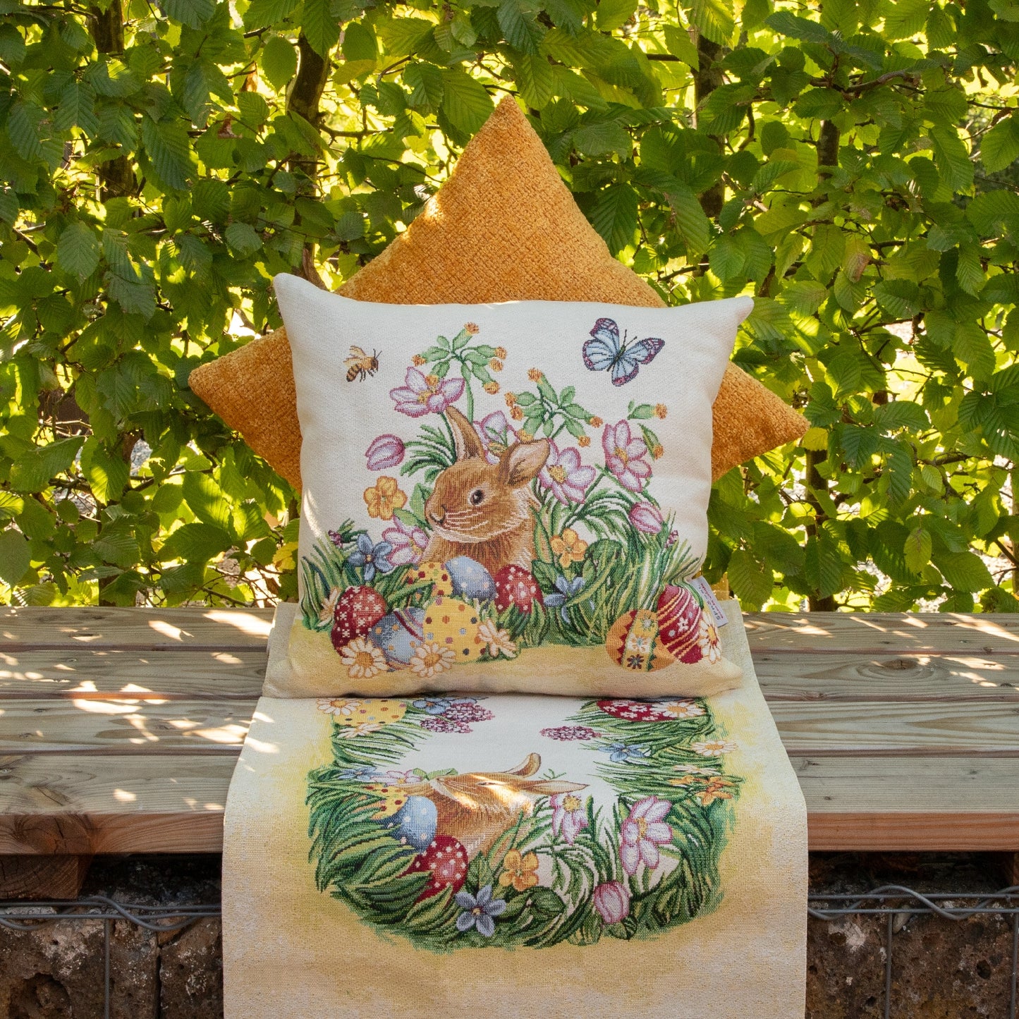 Kissenhülle Easter Flowerfield - 45x45 cm